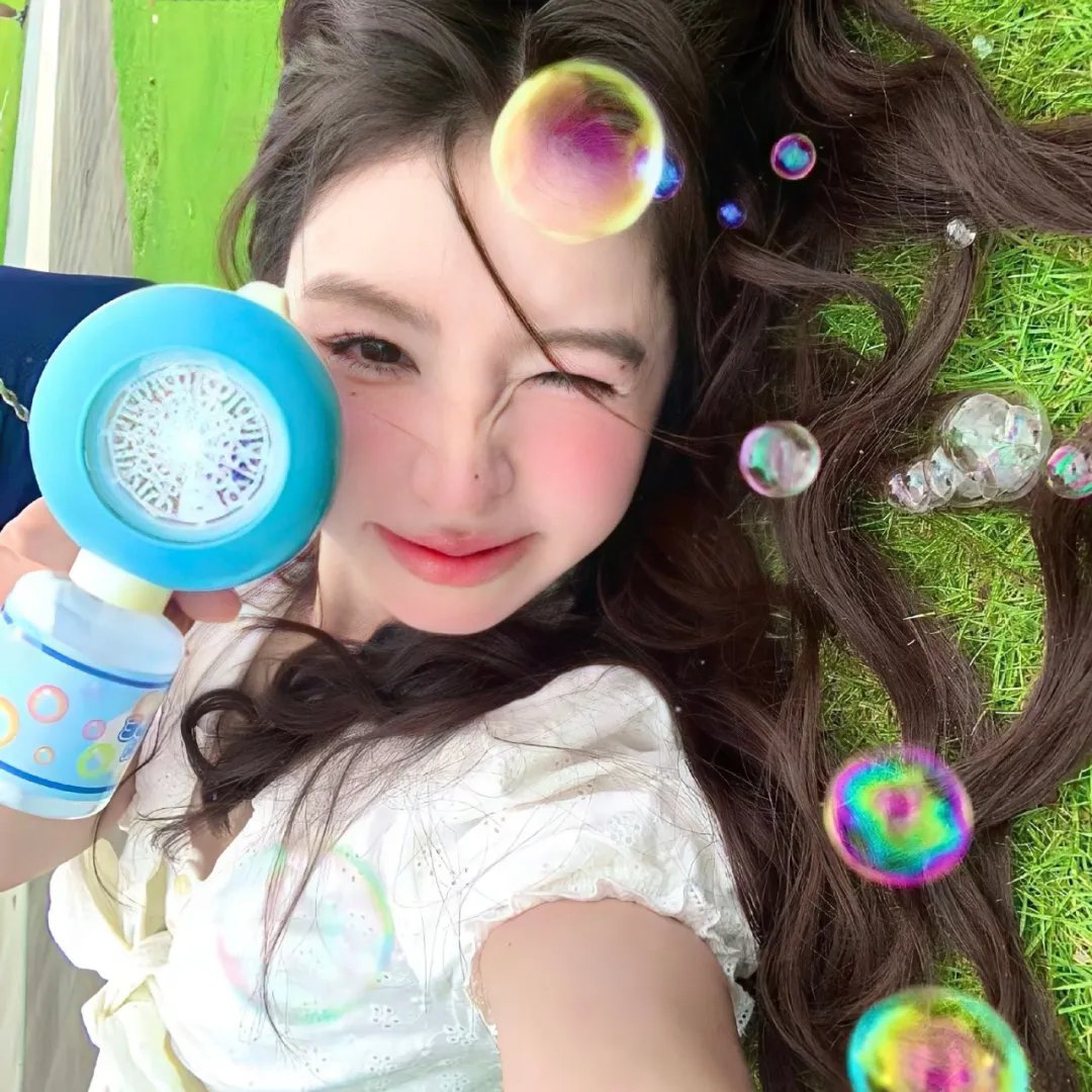 千钧。一发